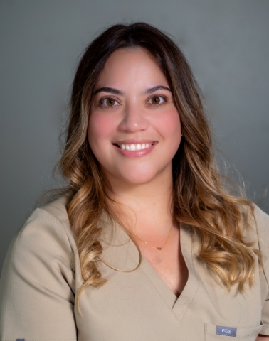 monica@1.2x Monica Perez Morales, Front Desk Receptionist